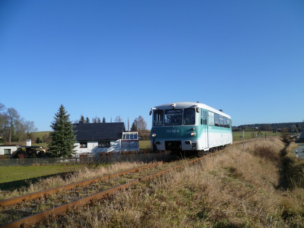 Heute am 27.11.11 wurde wieder auf der Strecke Schnberg-Langenbuch gefahren. Hier 772 155-8 in Mhltroff. 

