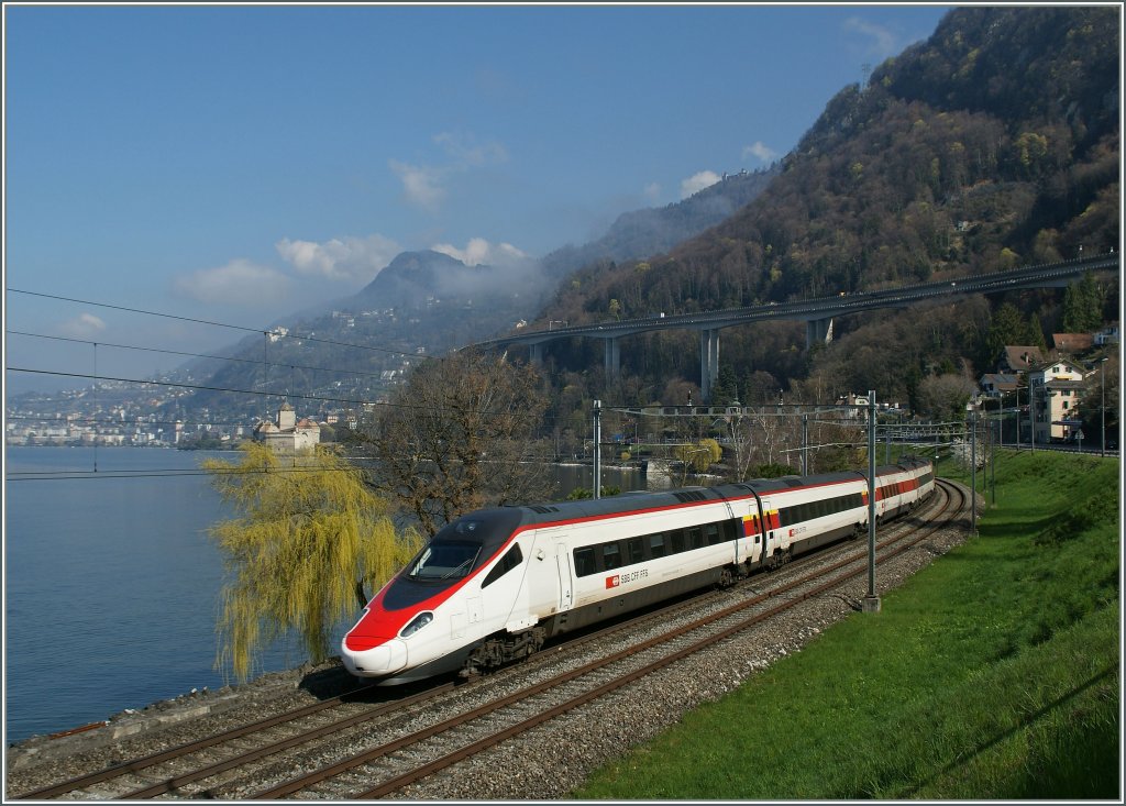 Heute habe ich in tugendhafter Zurckhaltung nur EIN Foto gemacht: SBB ETR 610 als EC 32 von Milano nach Genve Aroport kurz nach Villeneuve am 29. Mrz 2011