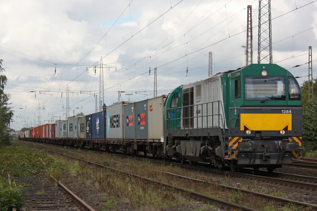 HGK 1384 am 26.9.10 in Ratingen-Lintorf
Die Lok fhrt mir solangsam auch hinterher:)