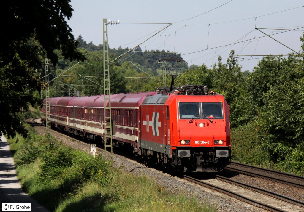 HGK 185 584-0 mit Sonderzug Euro-Express Richtung Ansbach, KBS 920 Wrzburg - Treuchtlingen, fotografiert am 26.08.2011 bei Burgbernheim
