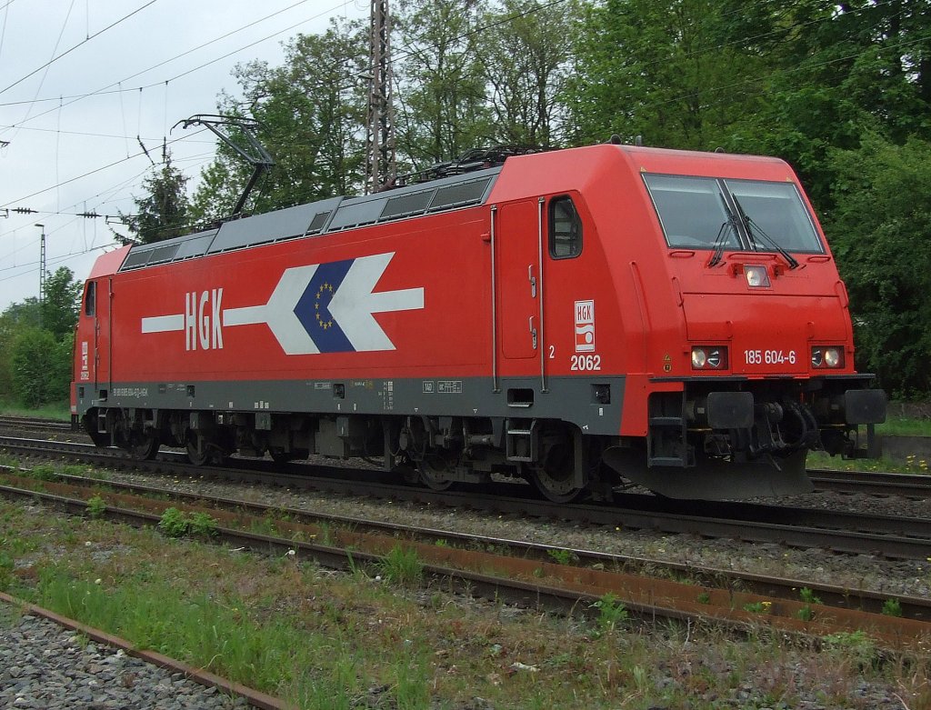 HGK 185 604 musste am 8.5.10 in Ratingen-Lintorf halten
