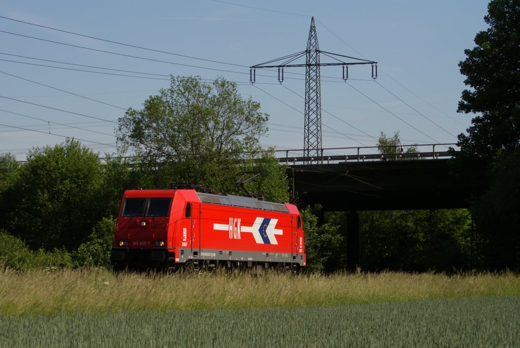 HGK 185 632-7 als Lz in Ratingen am 01.06.2011