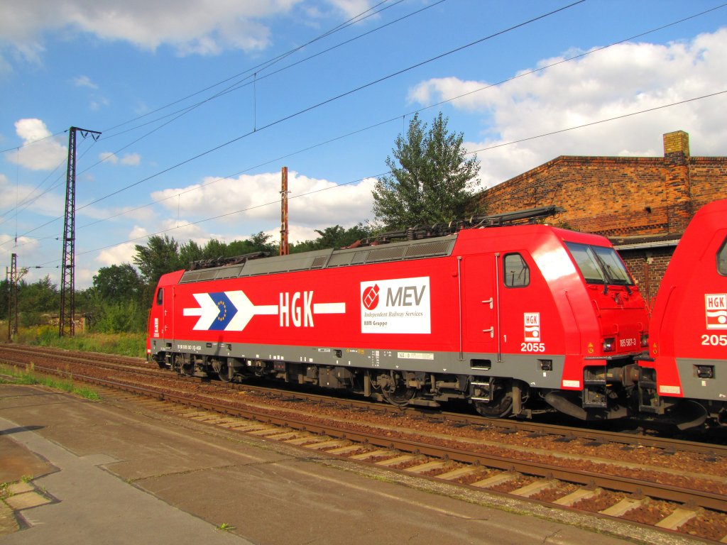 HGK 2055 (91 80 6185 587-3 D-HGK) am 01.09.2012 abgestellt in Gro�korbetha.