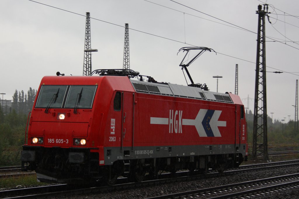 HGK 2063 (185 605) am 6.10.12 als Lz in Duisburg-Bissingheim.