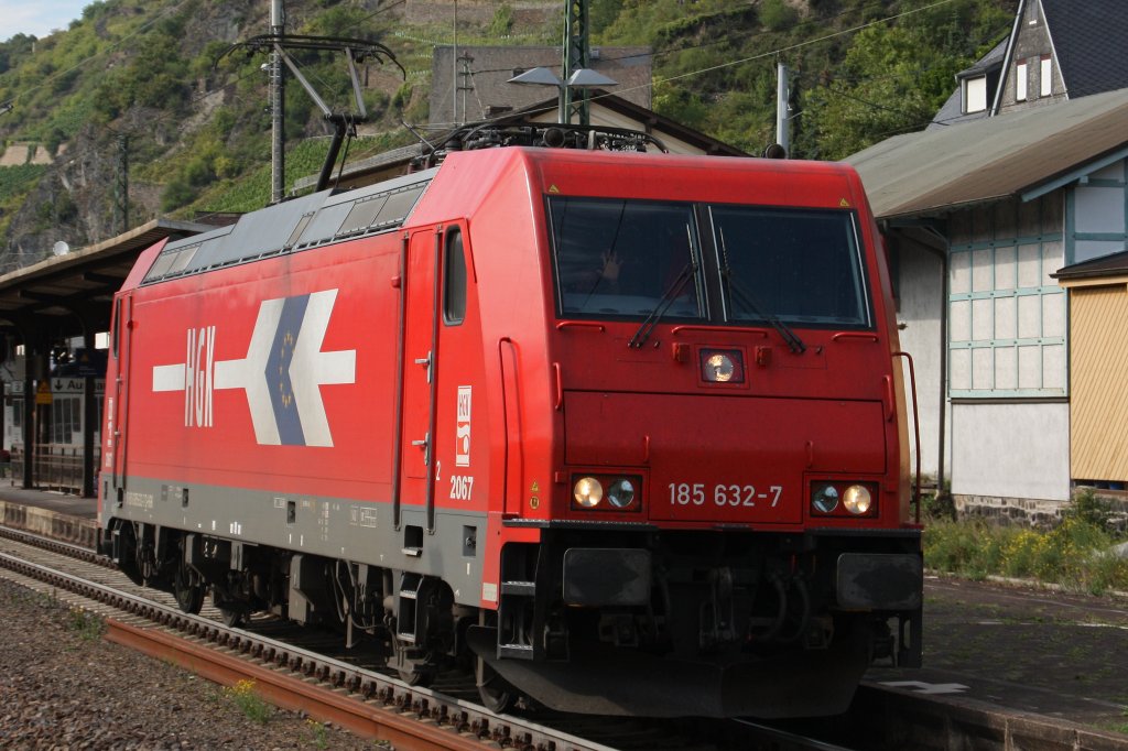 HGK 2064 (185 632) am 17.8.11 als Lz in Kaub.
Gru an den Tf!