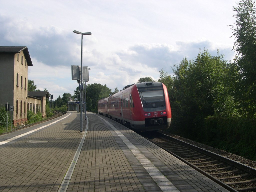 Hier 612 112 als IRE1 von Dresden Hbf. nach Nrnberg Hbf., bei der Durchfahrt am 19.8.2010 durch Netzschkau.