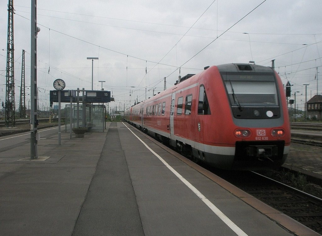 Hier 612 630 und 612 463 als RE16 nach Hof Hbf., bei der Ausfahrt am 14.5.2010 aus Leipzig Hbf.