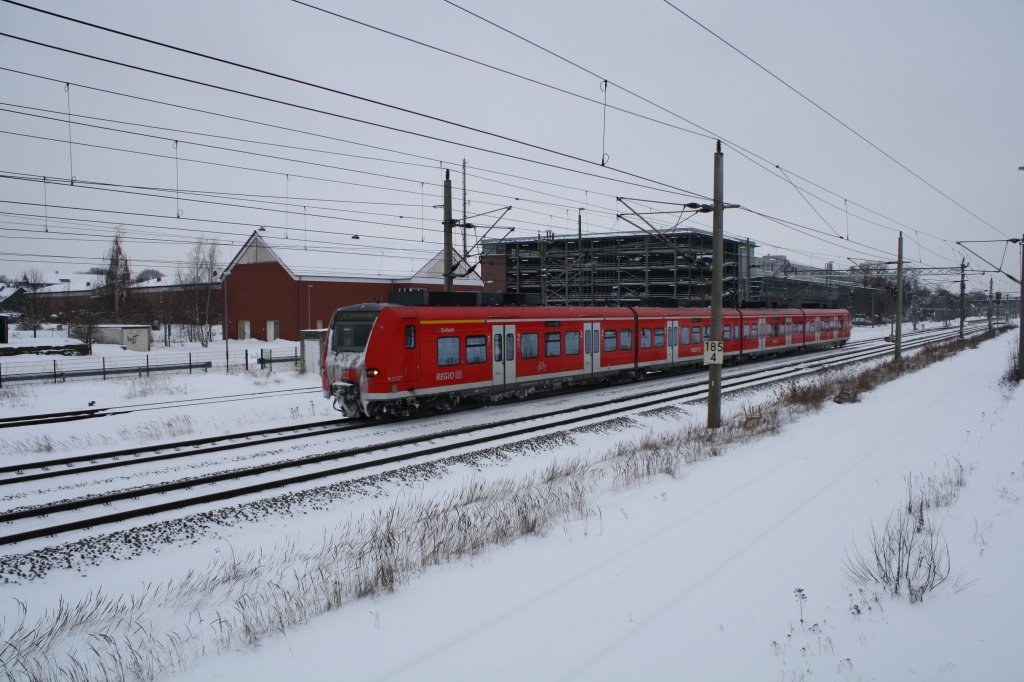 Hier ein 425er Triebwagen am 20.10.2010 in Fallersleben, als Regionalexpress von Hannover- Wolfsburg.