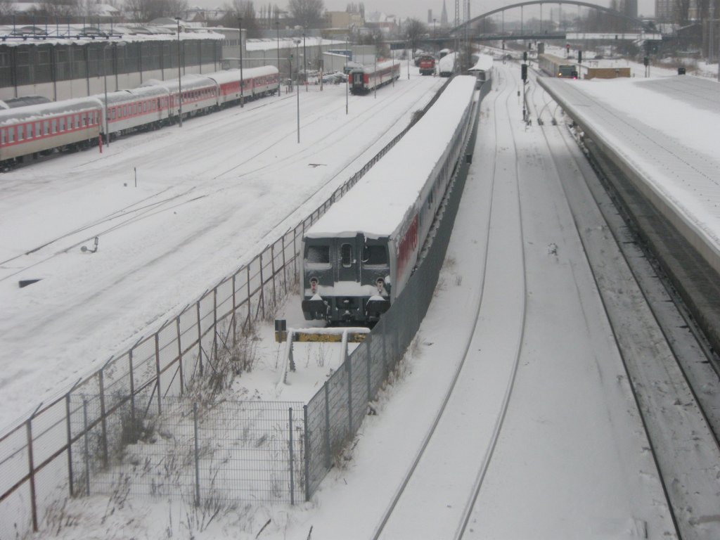 Hier ein Talgonachtzug, abgestellt am 10.1.2010 in Berlin Warschauerstrae.