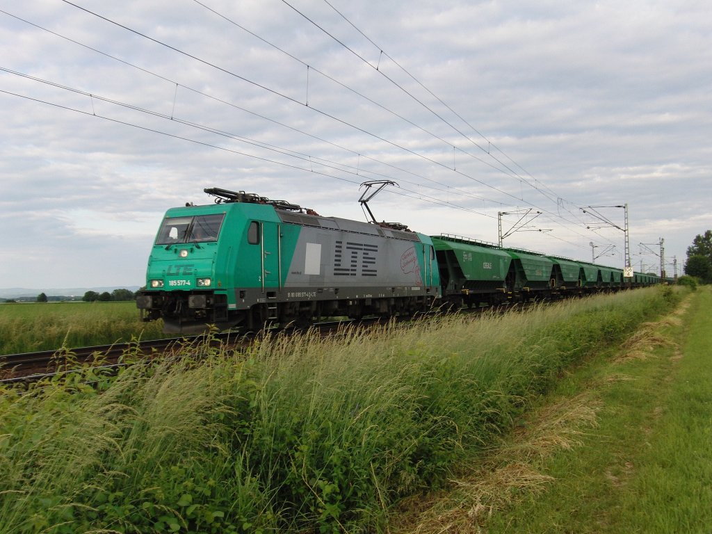 Hier ist LTE 185 577 -4 in Mangolding am 22.06.02010 .