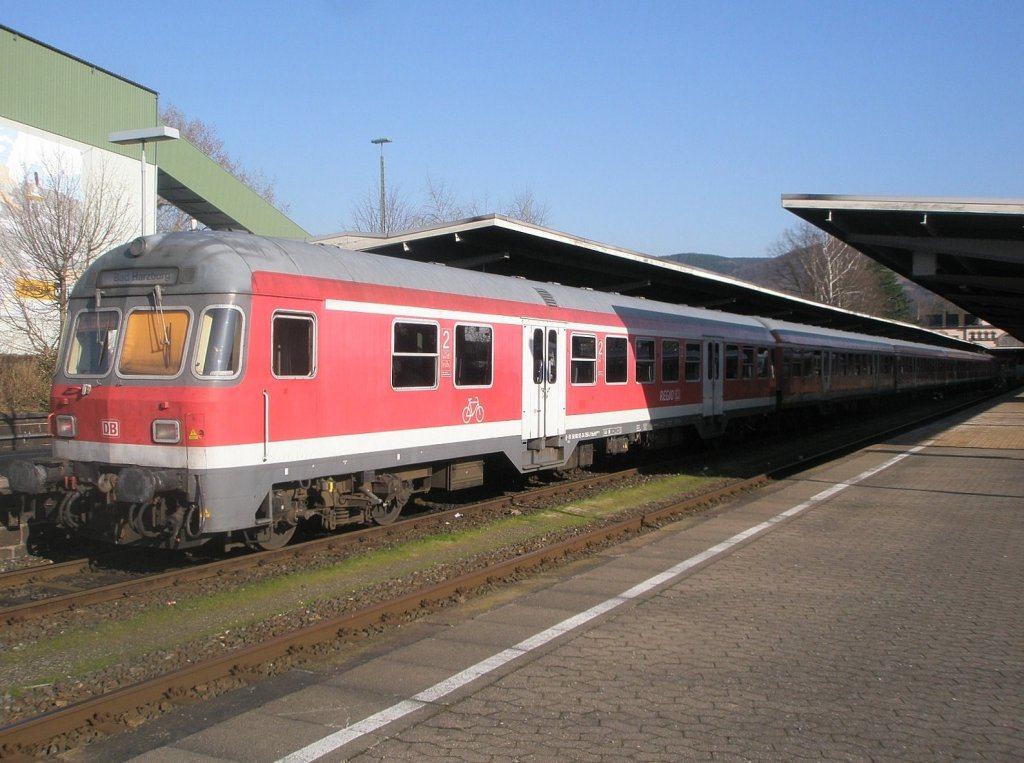 Hier RE14311 von Hannover Hbf. nach Bad Harzburg, dieser Zug stand am 7.4.2010 in Bad Harzburg.