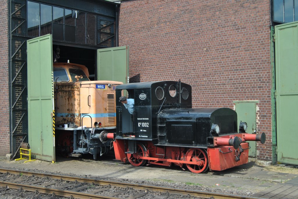 Hier sieht man die K� 1002 bei Rangierarbeiten im Eisenbahnmuseum Darmstadt Kranichstein. Aufgenommen am 03.06.2011 in Darmstadt Kranichstein.