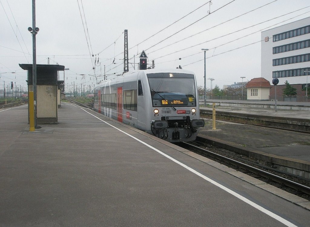 Hier VT006 als MRB nach Geithain, bei der Einfahrt am 14.5.2010 in Leipzig Hbf.