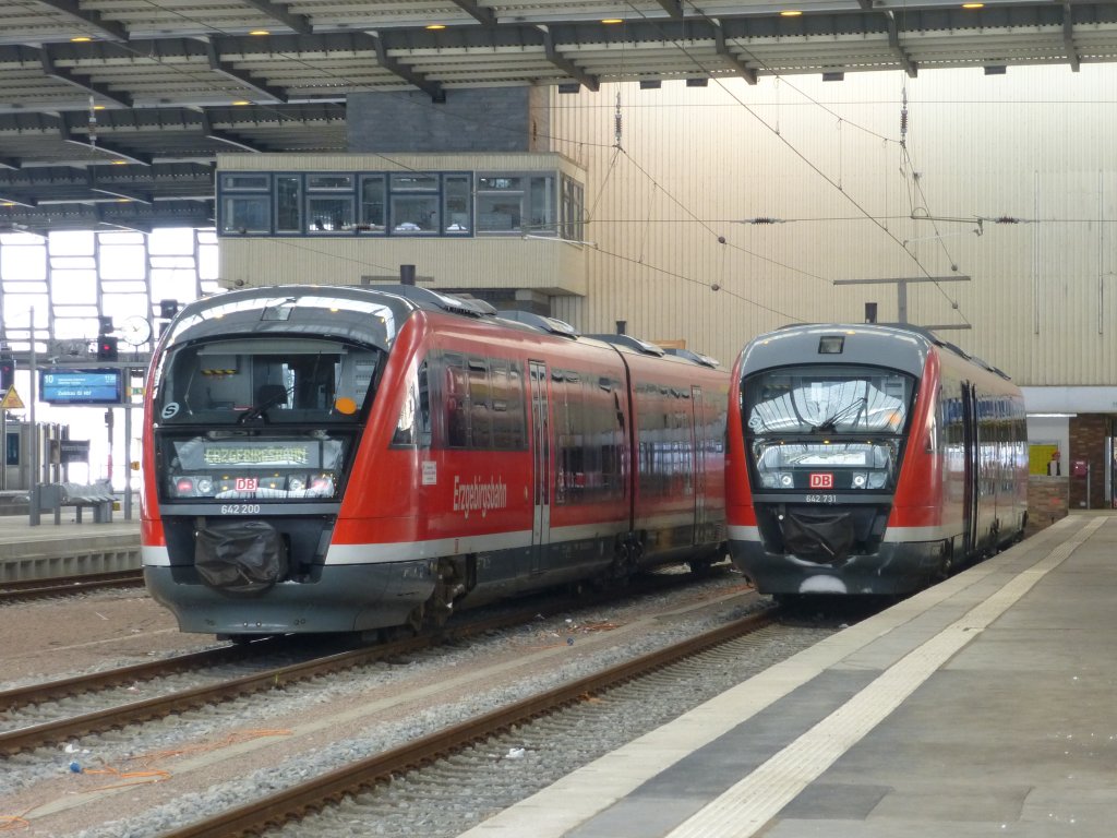 Hier zu sehen sind zwei 642 er ( 642 200 und 642 731 ) im Hauptbahnhof von Chemnitz. 01.04.13.
