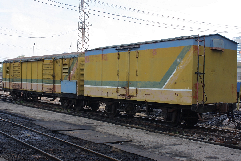 Hilfszug des Depot Hat Yai, bestehend aus B.C.G.714 und C.G.4435, am 28.Oktober 2010.