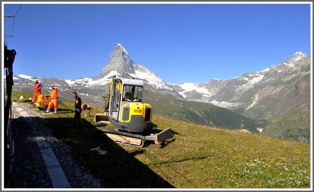 Hochgebirgsbaustelle mit Aussicht aufs Matterhorn 4478m bei Riffelboden. (05.08.2013)