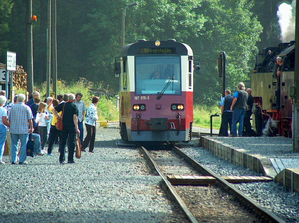 HSB 187 019-5 als HSB 8918 von Nordhausen Nord nach Hasselfelde, am 11.08.2008 im Bf Eisfelder Talm�hle.