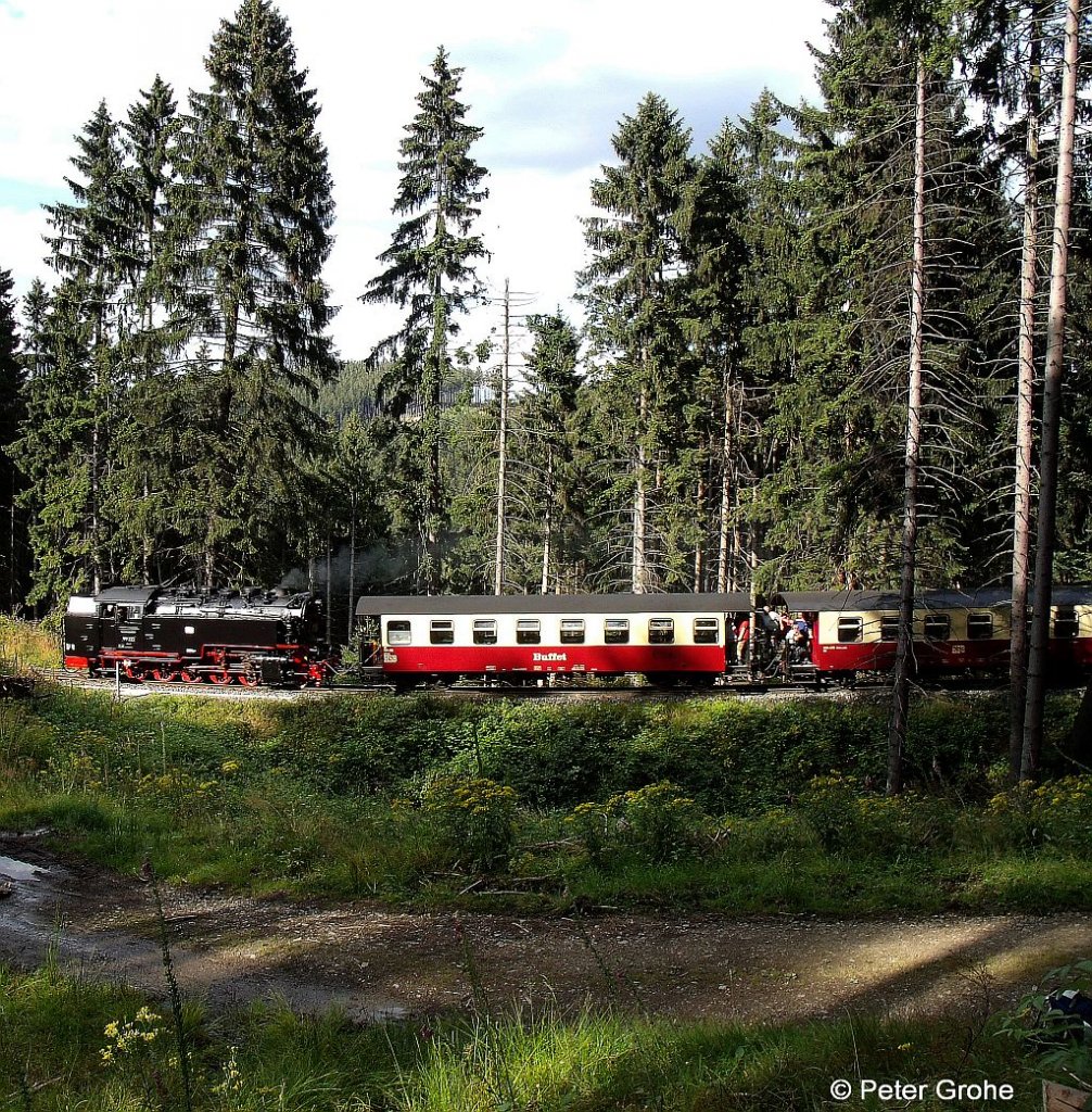 HSB 99 222 Zug 8924 Brocken - Wernigerode, Harzer Schmalspurbahnen, Harzquer- und Brockenbahn 1000 mm, fotografiert zwischen Drei Annen Hohne und Steinerne Renne am 04.08.2012 