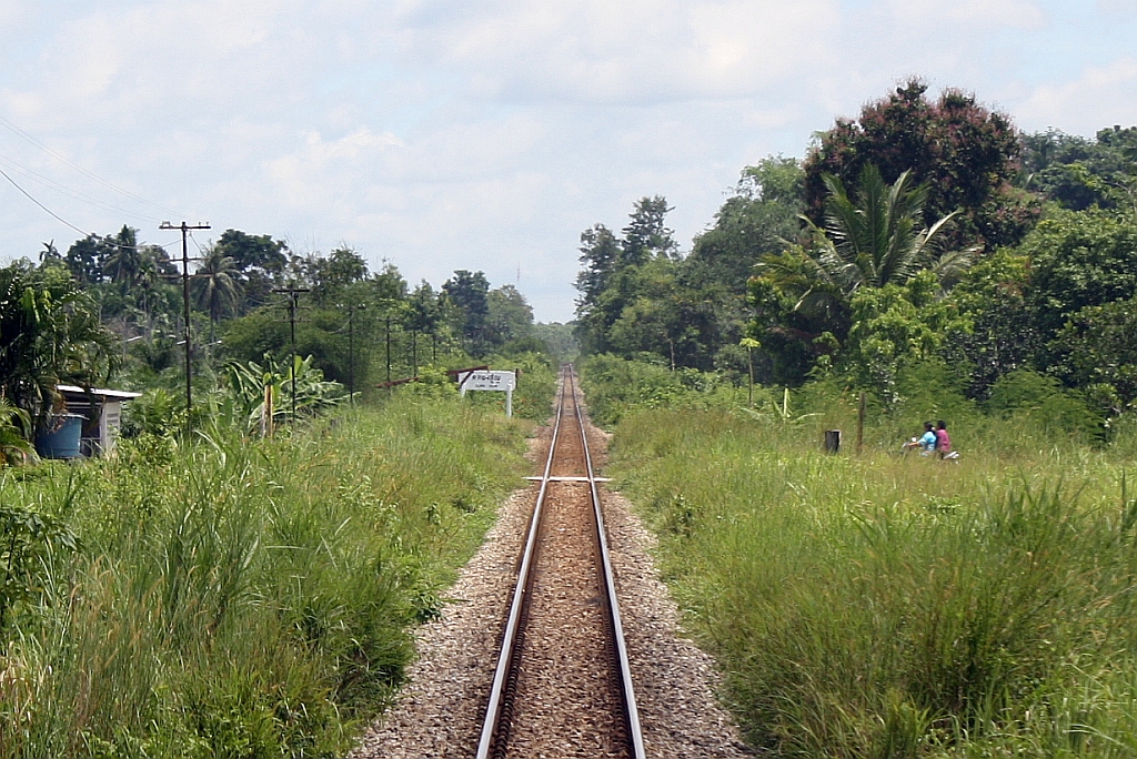 Hst. Klong Sun, Blickrichtung Ban Thung Pho Jn., am 24.August 2011.