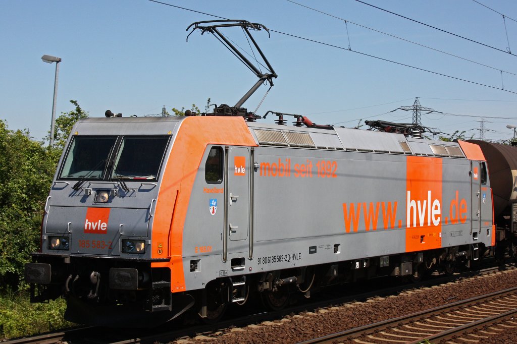 Hvle 185 583 am 24.7.12 im Portrait.Aufgenommen in Hannover-Ahlten.