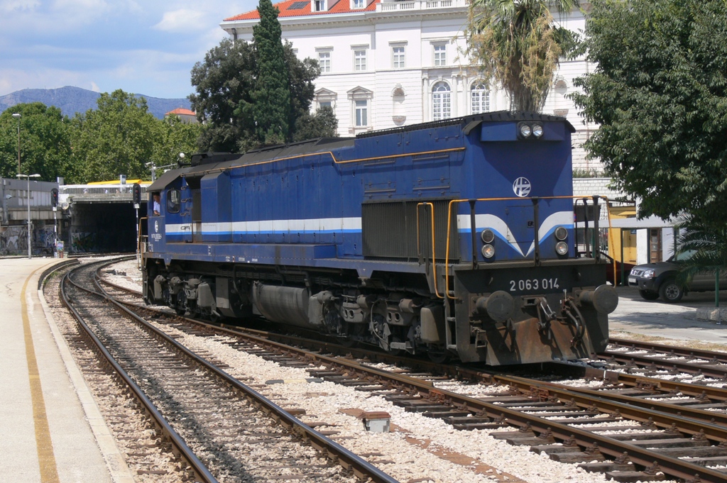 HZ 2063 014 in Bahnhof Split, Aufnahme am 05.08.2009