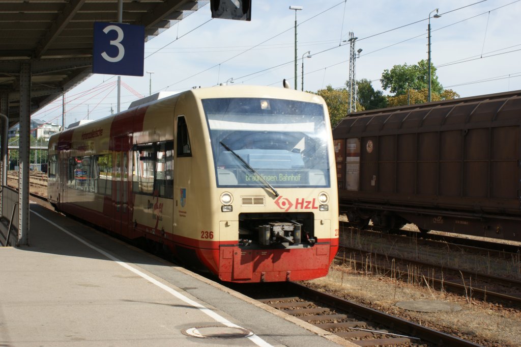 HzL 236 nach Brunlingen Bahnhof in Villingen am 14.08.2011