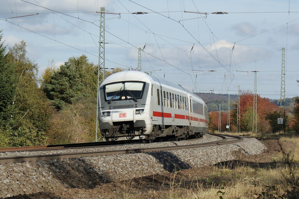 IC 2158 von Dresden Hbf nach Frankfurt(M) Flughafen Fernbf kurz vor Fulda am 26.10.2011