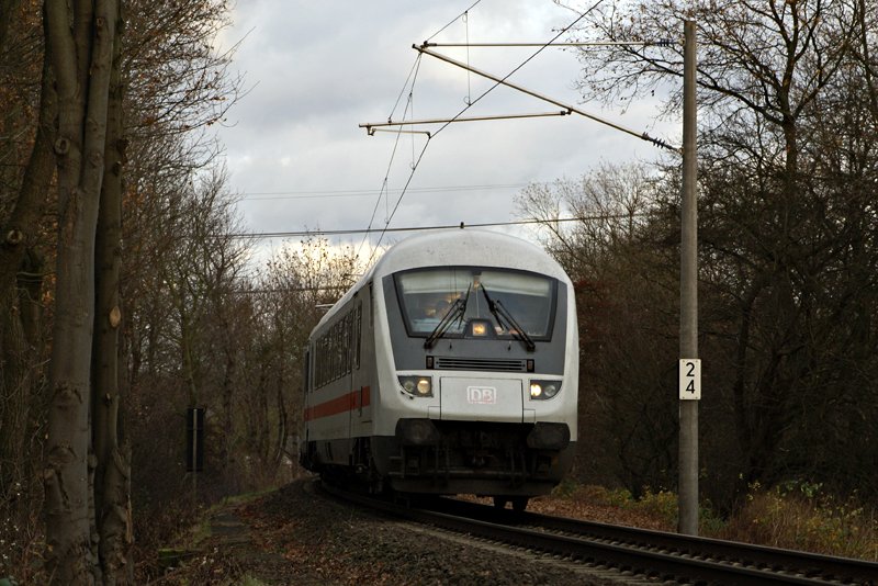  IC 2170 nach Westerland am 18.11.2009 auf der Hamburger G�terumgehungsbahn.
