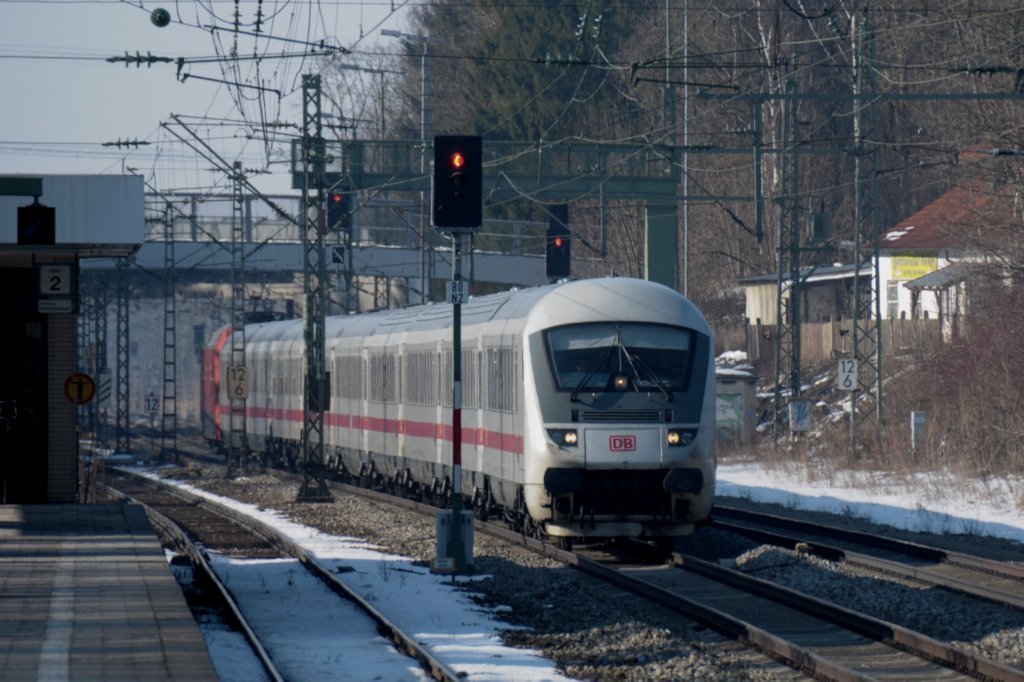 IC 2261 Karlsruhe-Stuttgart am 03.03.13 in Mnchen-Lochhausen