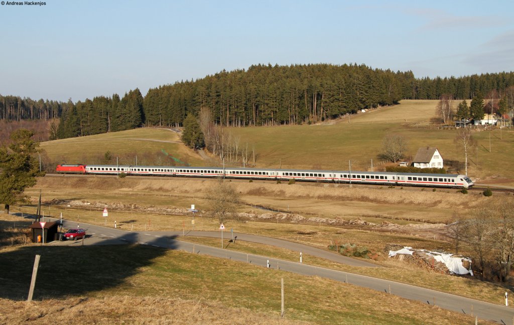 IC 2279  Schwarzwald  (Stralsund Hbf-Konstanz) mit Schublok 101 085-9 im Groppertal 10.3.12
