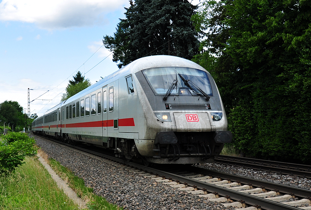 IC-Steuerwagen in Richtung Koblenz, durch Bonn-Sd, 11.06.2011