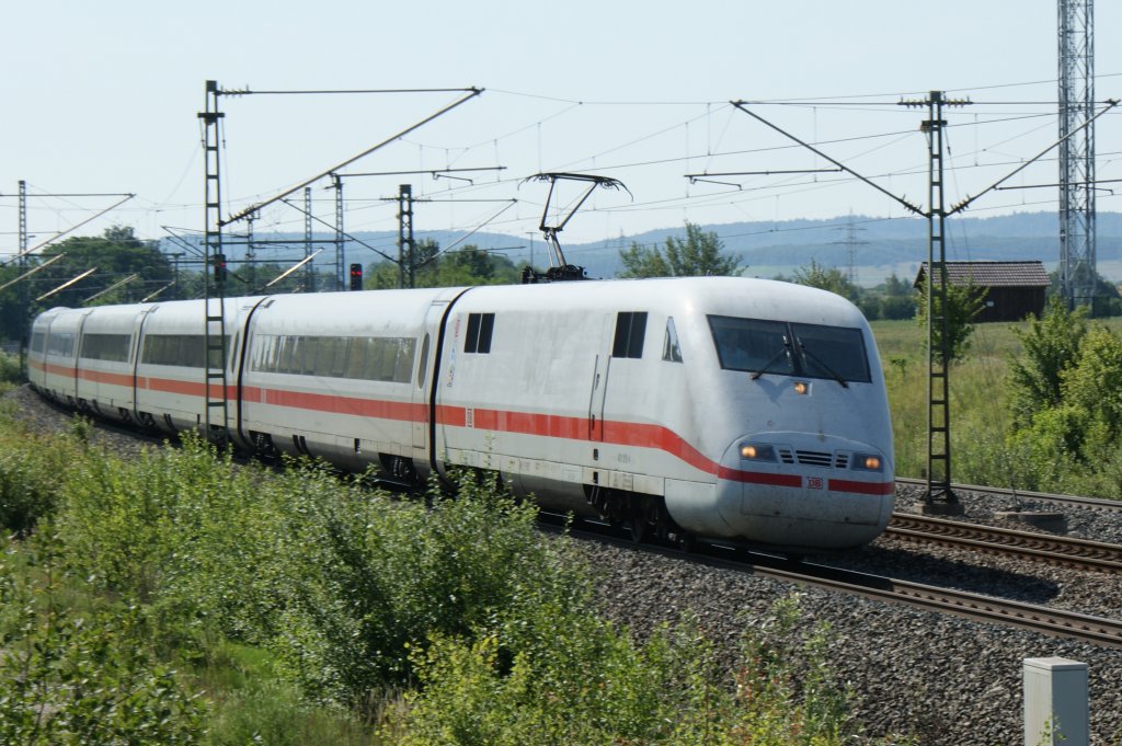 ICE-1 von Mnchen nach Hamburg-Altona (ICE 882)bei Iphofen am 29.06.2011 