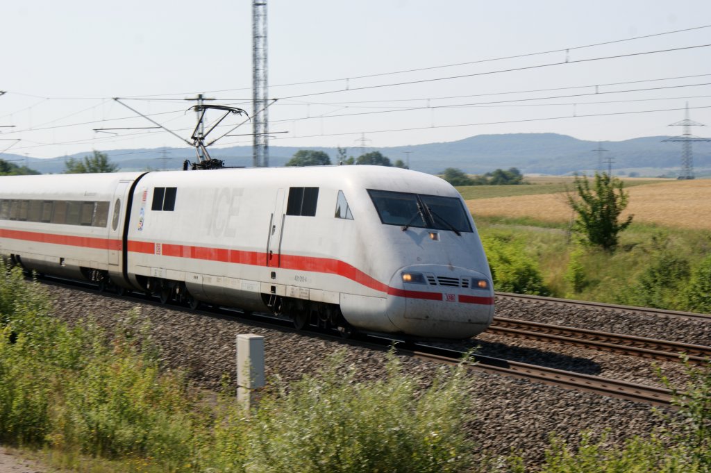 ICE 401 von Mnchen nach Hamurg bei Iphofen am 29.06.2011