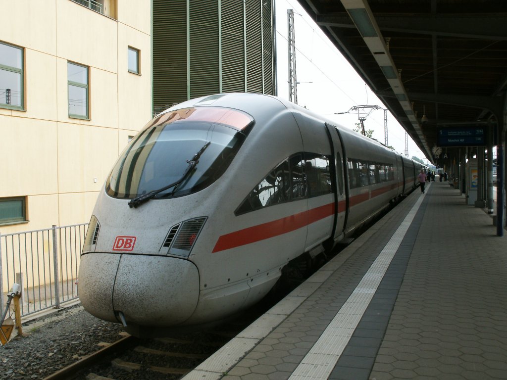 ICE 411 066/566 fuhr,am 03.September 2011,den ICE 1715 von Binz nach München Bahnbilder.de