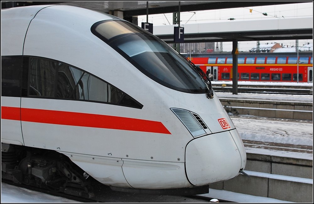 ICE Bamberg in Nrnberg. (Dez. 2009)
