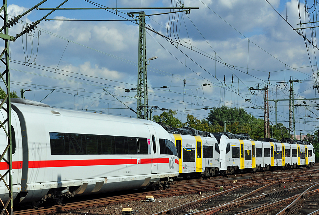 ICE und BR 460 bei der An- bzw. Abfahrt zur Hohenzollernbrcke zwischen Kln-Hbf und Kln-Deutz - 21.09.2010