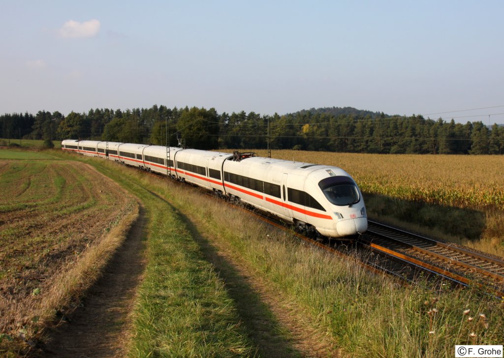 ICE-T 411 010-2 Naumburg (Saale) als ICE 29 Frankfurt - Wien, KBS 880 N�rnberg - Regensburg - Passau, fotografiert bei Dettenhofen am 28.09.2011
