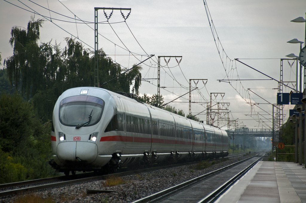 ICE von Wien Westbahnhof nach Dortmund Hbf am 02.08.2010 in Regensburg Burgweinting.