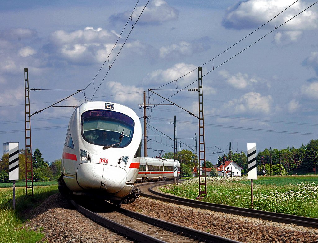 ICE von Wien Westbahnhof nach Dortmund am 24.05.2010 kurz nach Plattling.