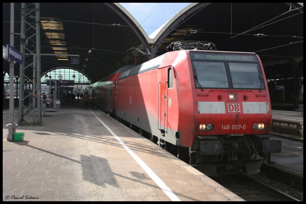 Ich komme meinem Ziel alle in NRW stationierten 46er zu Archivieren nher. :)
Hier die 146 007 als in Mnchengladbach geendete RE2 Schub bzw. Zuglok.
21.02.10 13:12