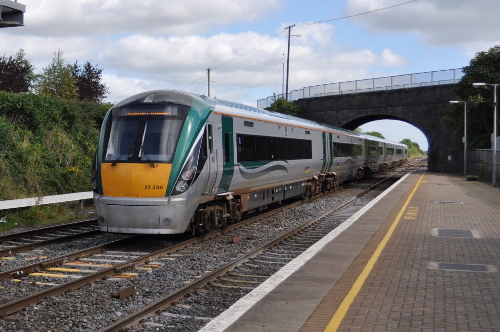 IERLAN sep 2009 KILDARE treinstel 22336/22136 6 delig