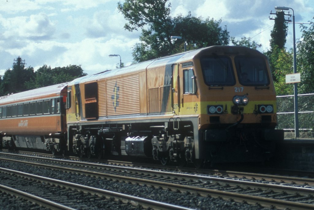 IERLAND sep 2003 KILDARE LOC 217 oranje