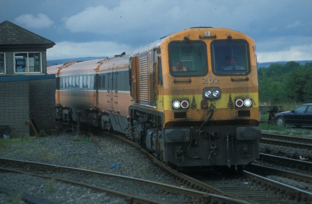 IERLAND sep 2003 LIMERICK JUNCTION LOC 202 oranje