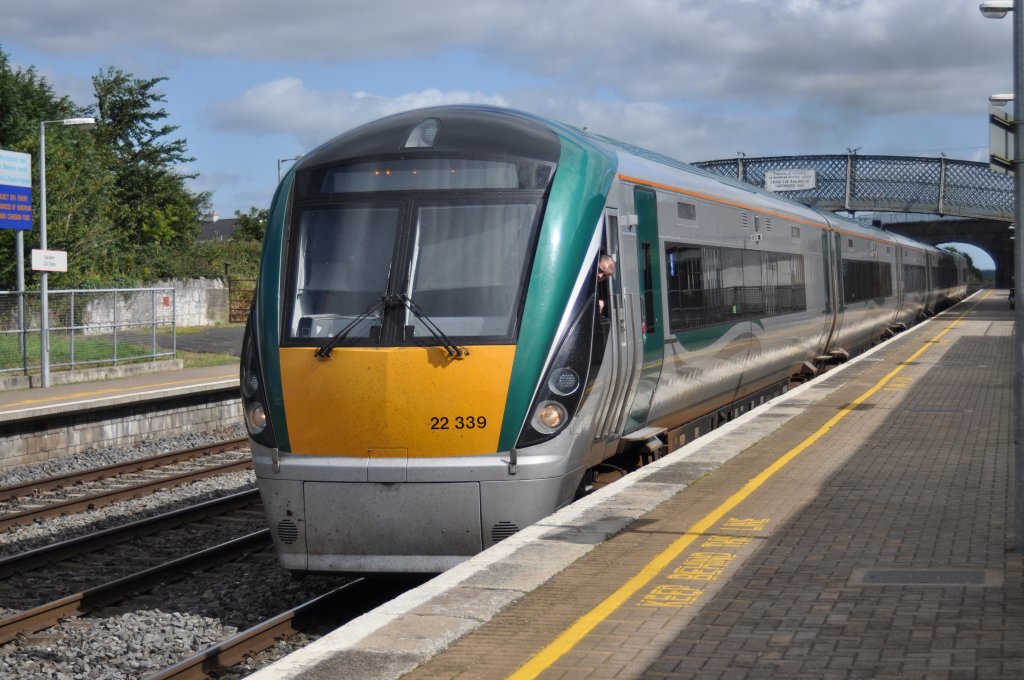 IERLAND sep 2009 KILDARE treinstel 22339/22139 6 delig