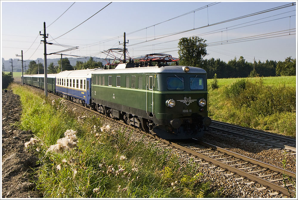 IEx 91322 (Wien Franz-Josefs-Bf - Nrnberg) am 21.8.2010 bei der Hst. Kumpfmhl.