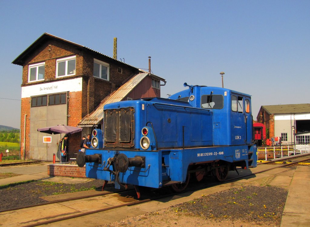 IG Hirzbergbahn e.V. Lok 3 (98 80 3312 010-2 D-IGHB), im Bw Arnstadt; 25.04.2011