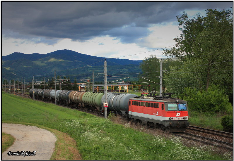 Im April 2010 Stammgast im Murtal 1042 036 fhrt mit dem 91025 von Stadlau nach Villach. 01.06.2010 Knittelfeld