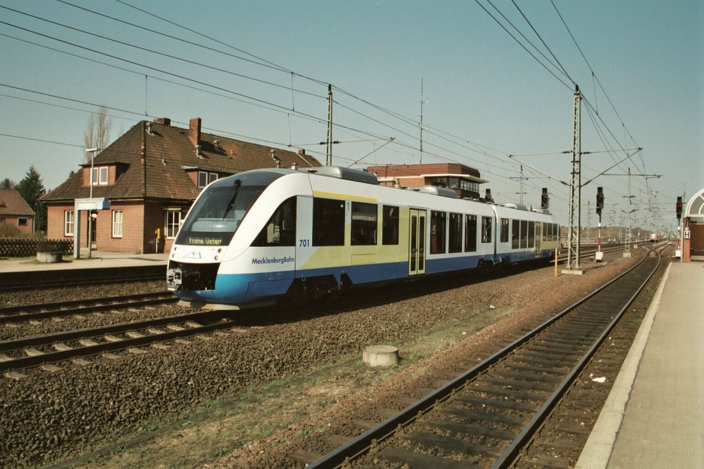Im Jahre 2003 fhrte eine Fahrt zu Erprobungszwecken den Lint der Mecklenburgbahn ( OLA ) von Schwerin nach Bchen.