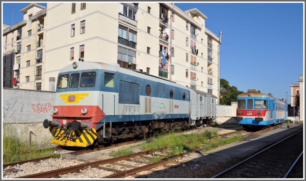 Im Regionalzug von Milano nach Lecce. 5.Tag (09.04.2011)
In Lecce finden sich auch noch ltere Fahrzeuge der FSE.
