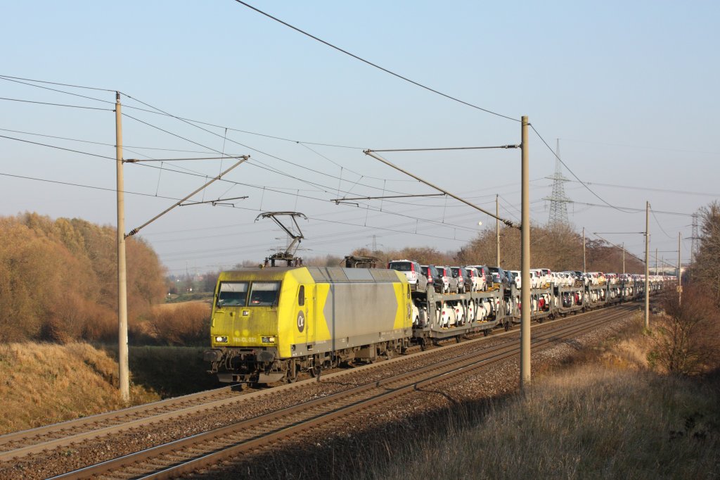 In Magdeburg Diesdorf konnte am Nachmittag des 12.11.2011 145 103-8 (145-CL 031) mit einem Auto-Ganzzug abgelichtet werden. Der Zug fuhr in Richtung Braunschweig. 